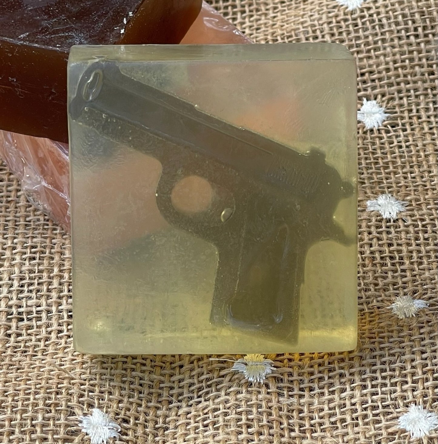 Artisan 1911 Novelty Soap- Lemon Lime Squeeze