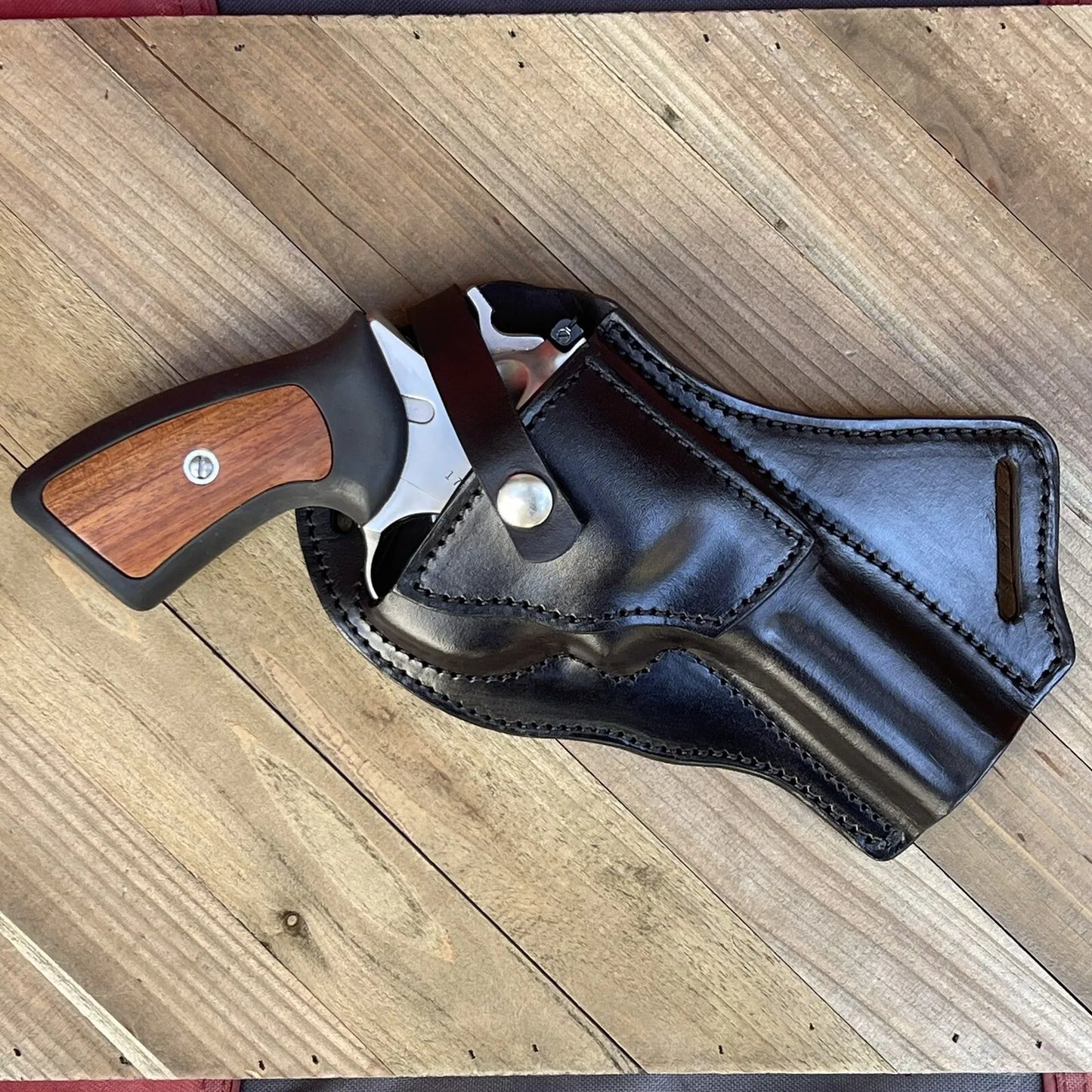 GP100 Cross Draw for Revolver Leather Retention Hammer Loop Holster